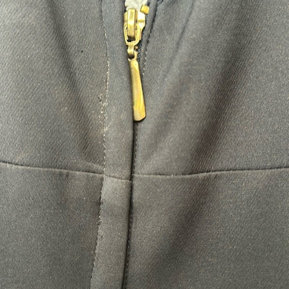 Black Sleeveless V-Neck Cocktail Mini Dress - Picture 14 of 15